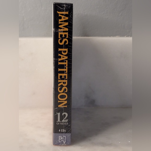 James Patterson 12th of Never Audiobook CDs - Picture 2 of 6